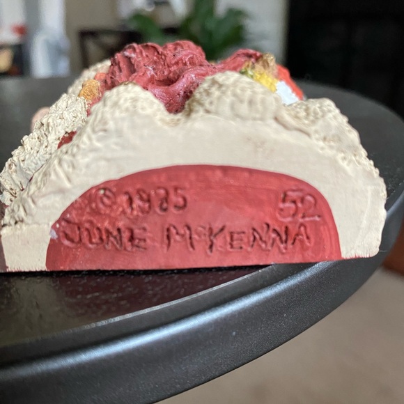 Vintage 1985 June McKenna Old World Santa Figurine Signed - Picture 4 of 7